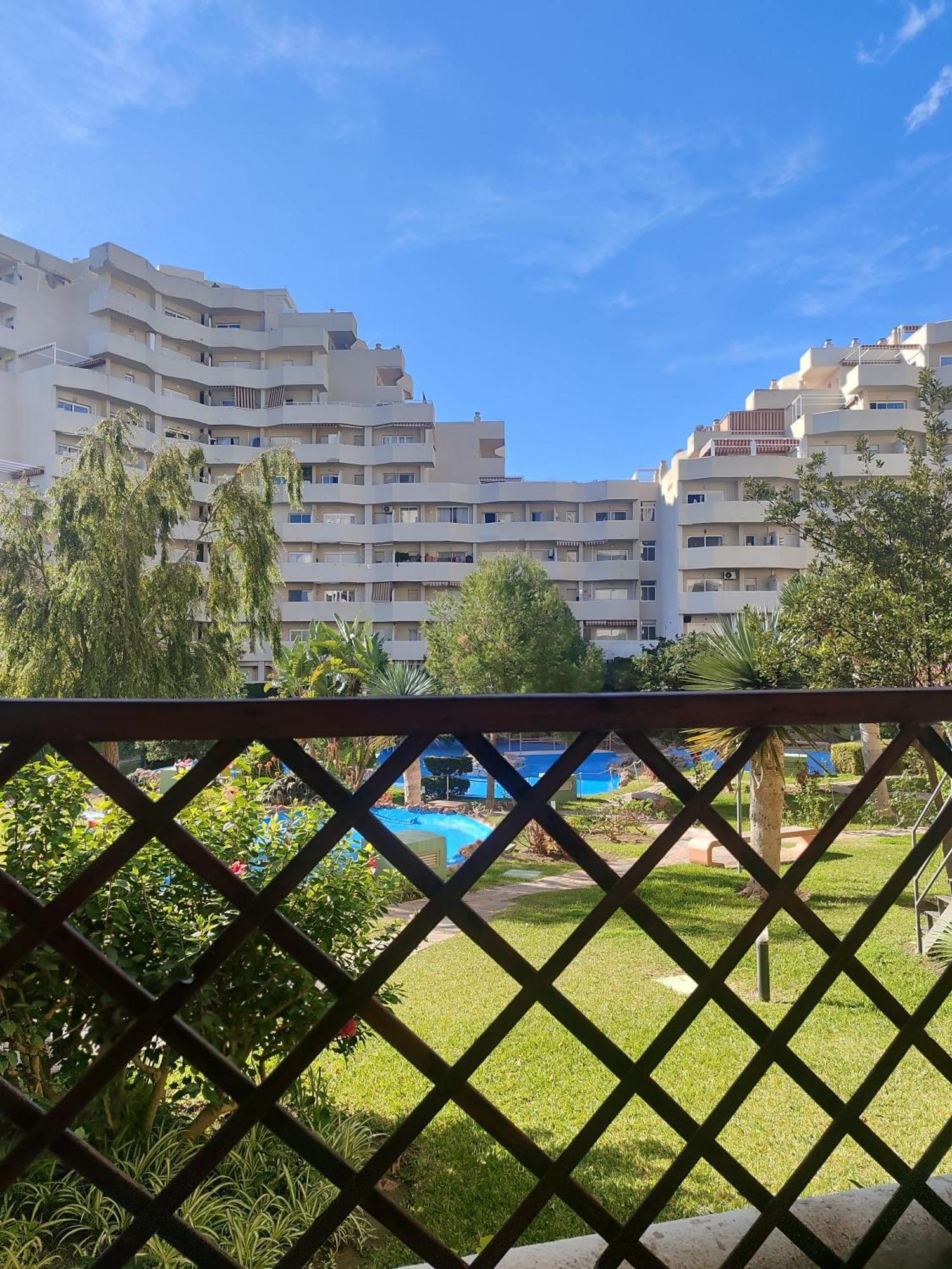 Apartamento Exclusive In Benalbeach *